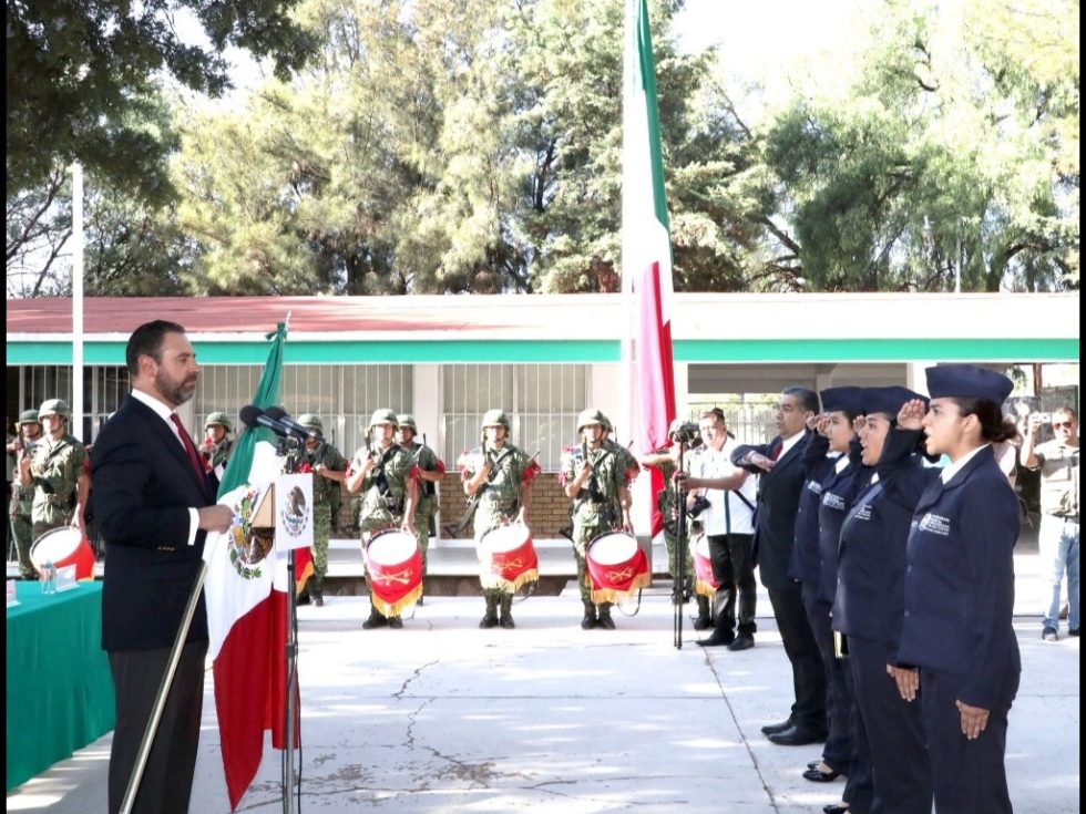 Inicia clases bachillerato militarizado El Líder en Noticias de Zacatecas